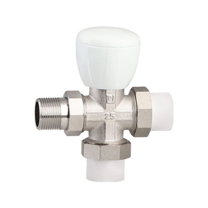 IS09001 ترموستات يتم التحكم فيه صمام مشعاع نحاسي 1/2 بوصة